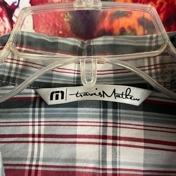 Travis Mathew Plaid Long Sleeve Button Down Shirt Red Gray Size Medium - Picture 4 of 7